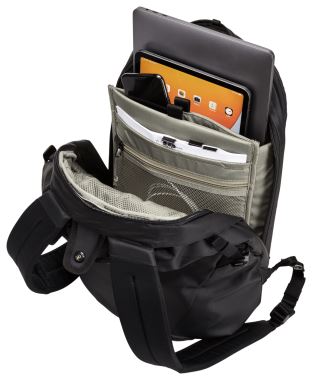 Thule Tact backpack 16L (2)