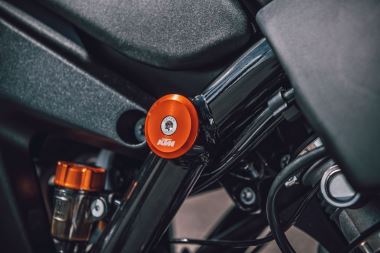 KTM FRAME COVER KIT (1)