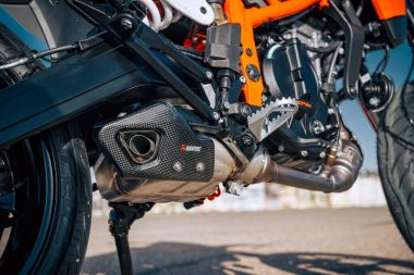 KTM 125 SMC R 2026 (11)