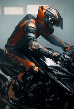 KTM 1390 SUPER DUKE RR TRACK 2026 (57)