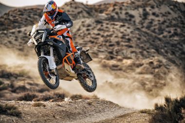 KTM 1390 SUPER ADVENTURE R OT 2026 (11)