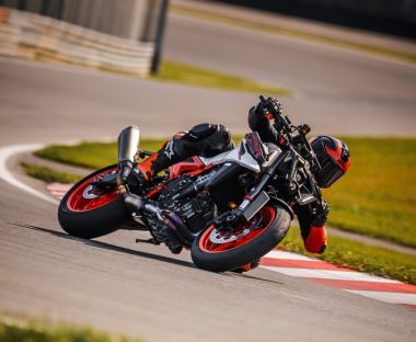 KTM 990 DUKE R 2026 (13)