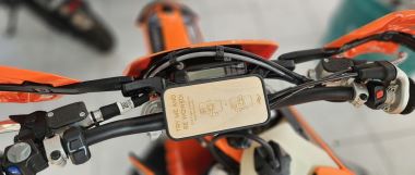 PEAK DESIGN Držák mobilu na motocykl Motorcycle Bar Mount V2 (8)