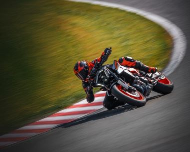 KTM 990 DUKE R 2026 (6)
