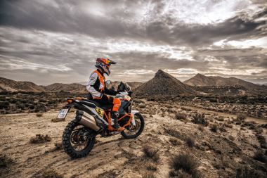 KTM 1390 SUPER ADVENTURE R OT 2026 (20)