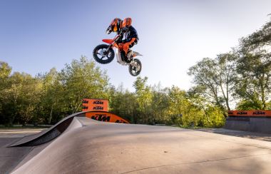 KTM SX-E 2 2027 (19)