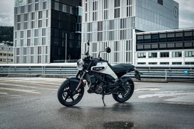 HUSQVARNA VITPILEN 401 2025 (19)