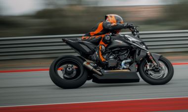 KTM 1390 SUPER DUKE RR TRACK 2026 (27)