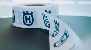 HUSQVARNA TRACK TAPE HUSQVARNA TRACK TAPE