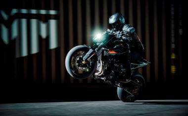 KTM 790 DUKE L BLACK 2027 (21)