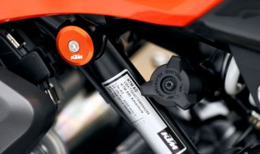 KTM FRAME COVER KIT (2)