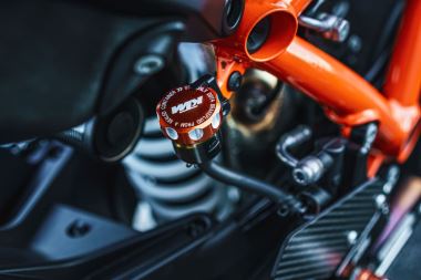 KTM BRAKE FLUID RESERVOIR CAP (1)