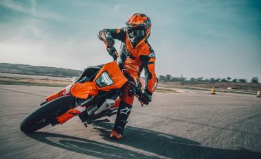 KTM 390 SMC R 2026 (17)