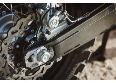 KTM SWINGARM PROTECTION (1)