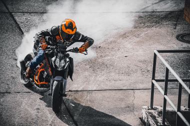 KTM 390 DUKE BLACK 2026 (6)
