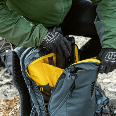 Thule Rail Backpack 18L (5)