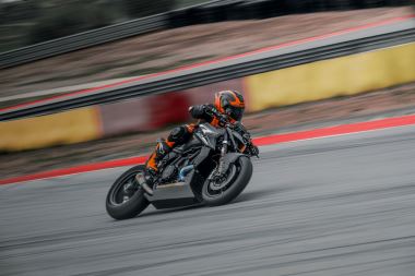 KTM 1390 SUPER DUKE RR TRACK 2026 (23)
