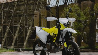 HUSQVARNA 701 SUPERMOTO 2026 (36)