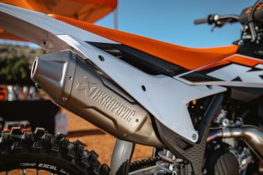 KTM AKRAPOVIC SLIP-ON LINE (1)