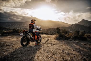 KTM 1390 SUPER ADVENTURE R OT 2026 (18)