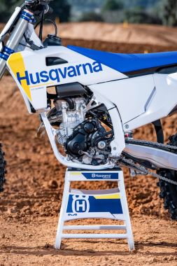HUSQVARNA FC 250 2027 (24)