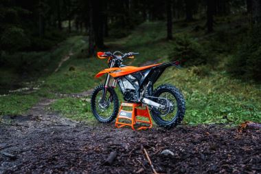KTM FREERIDE E 660W 2027 (13)